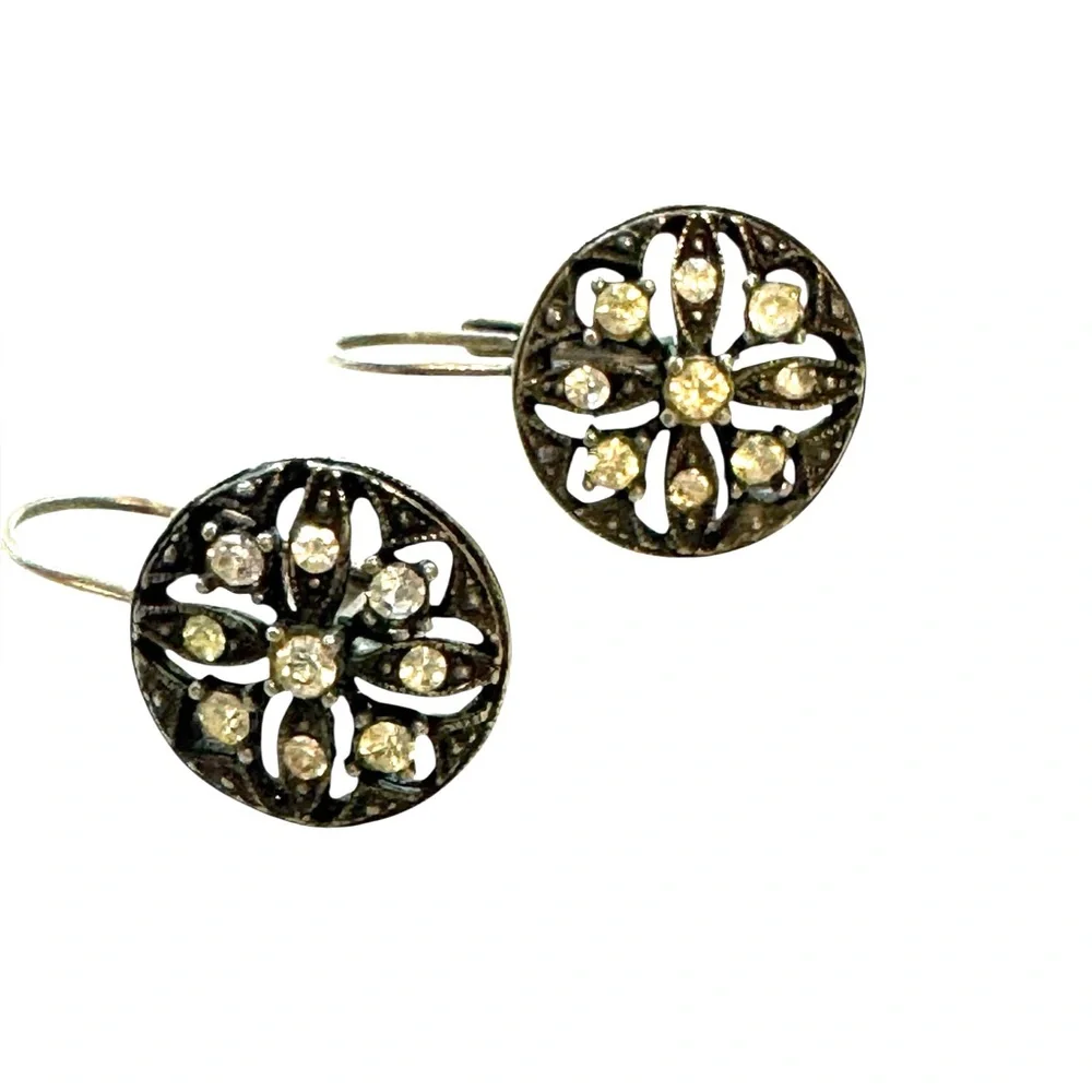 Vintage Silver Filigree and Crystal Floral Earrings. EUC